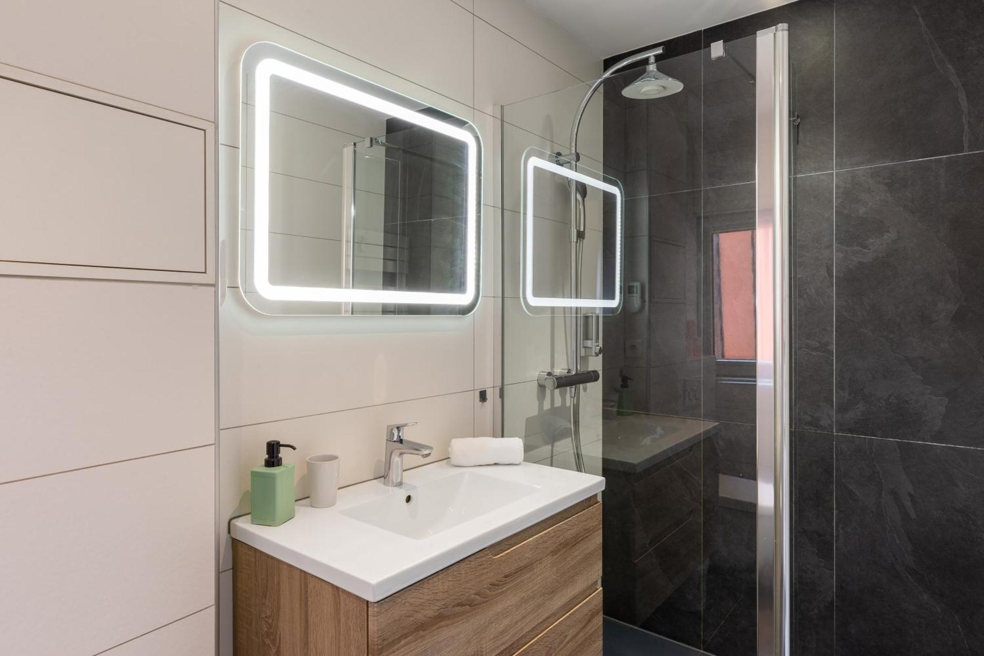 Travel Homes - The Rokst: Rare, Central And Modern Colmar Luaran gambar